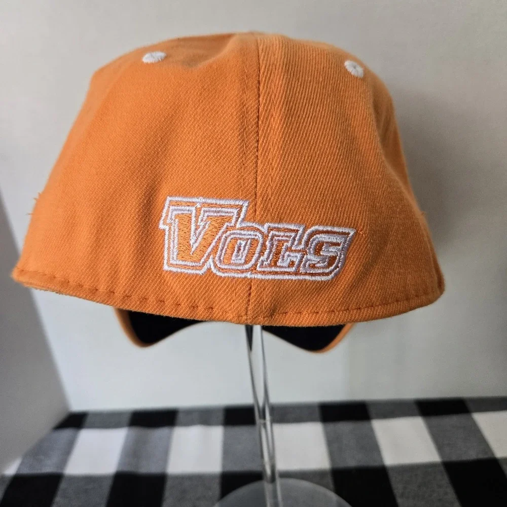 Top Of‎ The World Officially Licensed University Of Tennessee Volunteers Hat UT
